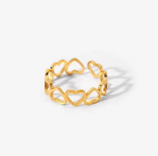 18k gold stainless steel ring featuring a trendy heart design, perfect for adding elegance to any outfit.